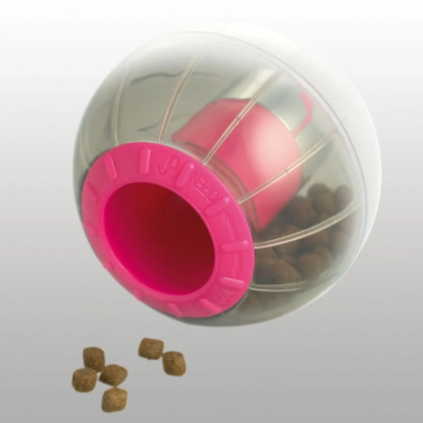 Balle distributrice de friandises chat