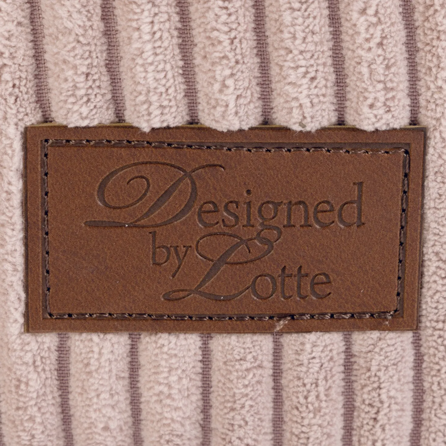 Coussin velours côtelé